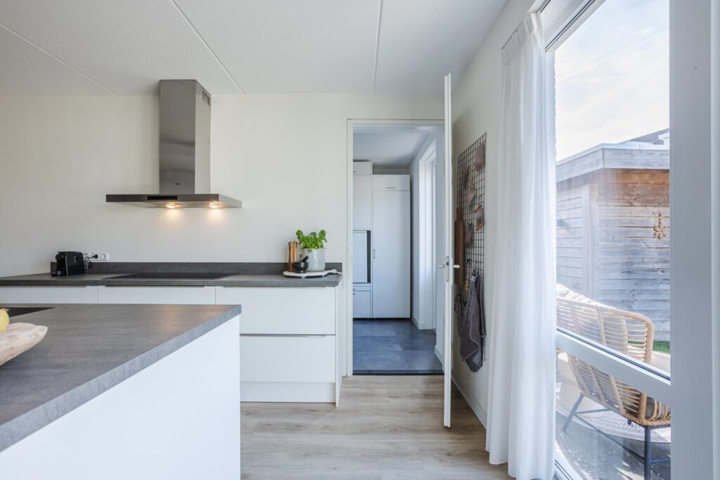 Elzehôf 13
