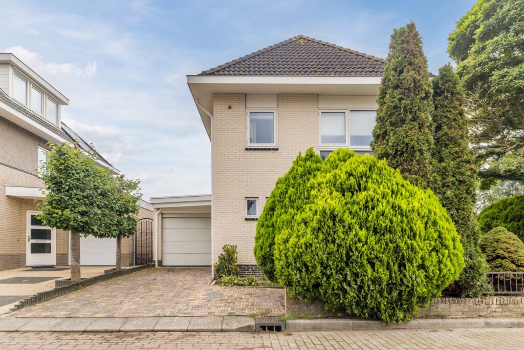 Maatgraaf 7