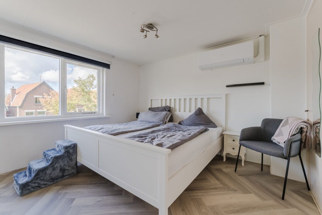 Dorpsstraat 929