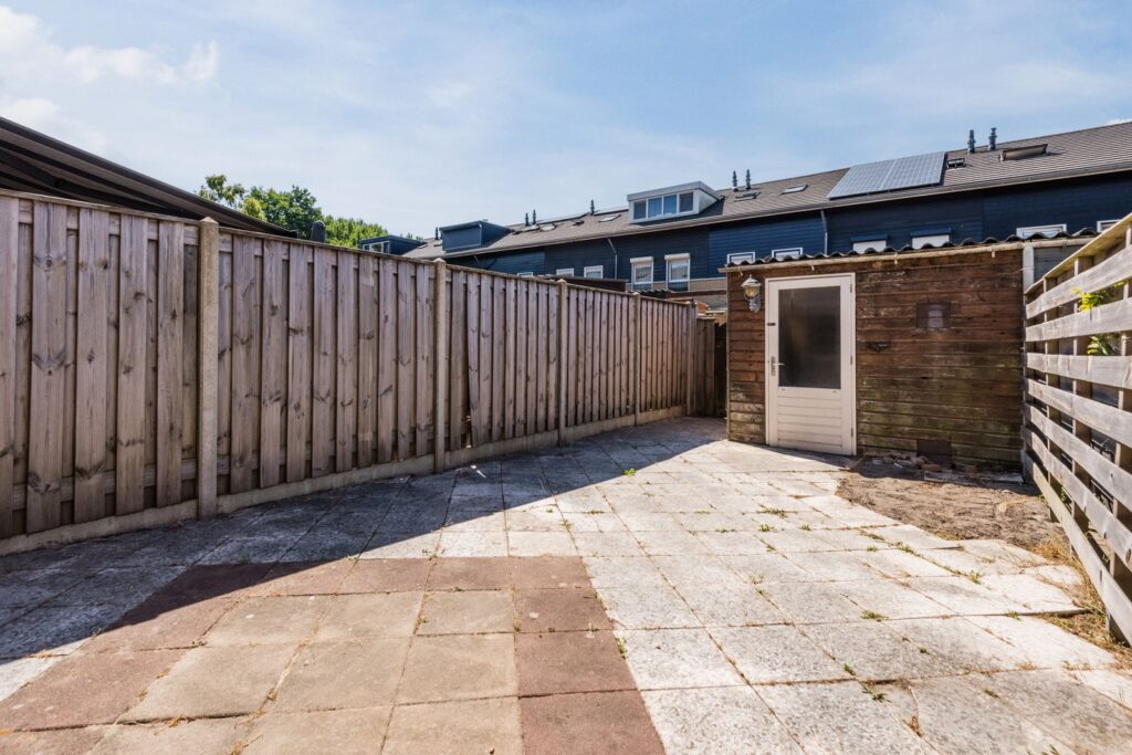 Aprilstraat 15
