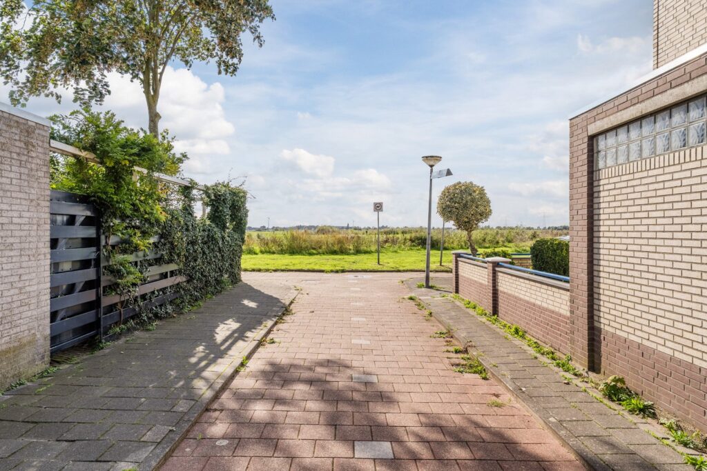 P.A. van Meverstraat 4