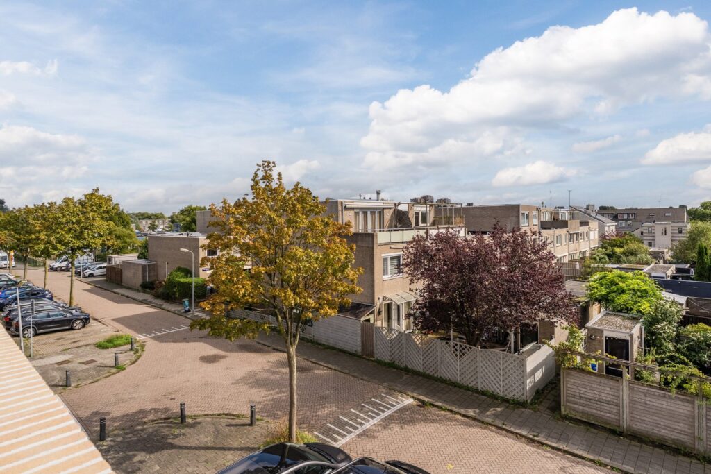 P.A. van Meverstraat 4