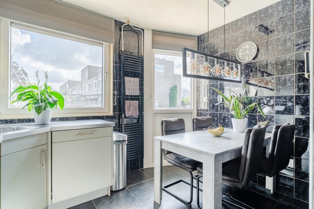 P.A. van Meverstraat 4