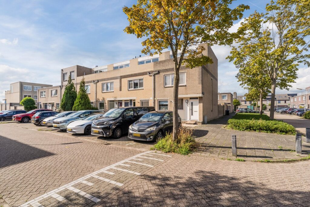 P.A. van Meverstraat 4