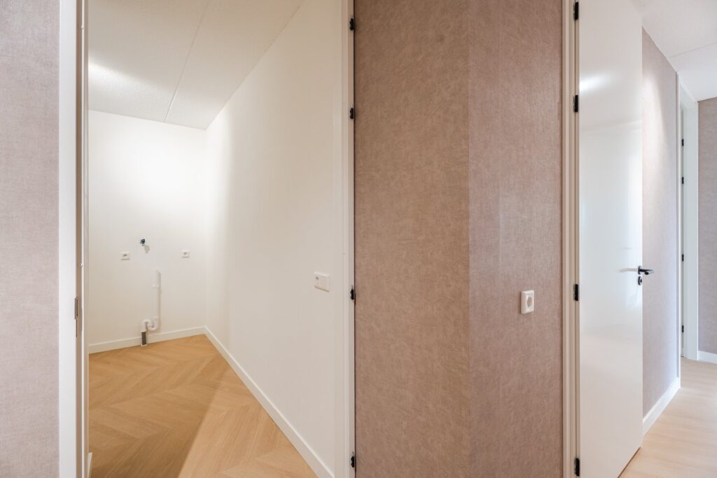 Mahoniehout 413