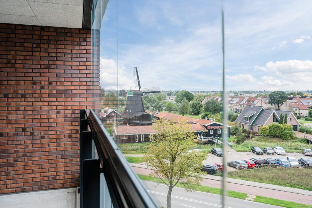 Mahoniehout 413