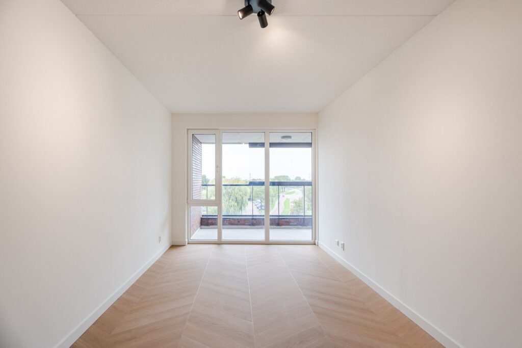 Mahoniehout 413