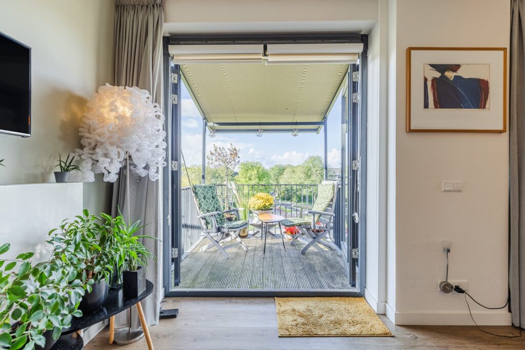 Zandsteen 83