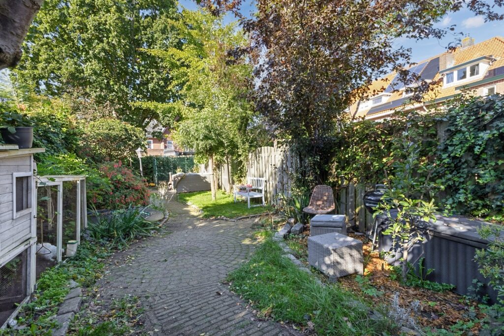 Prins Bernhardstraat 19