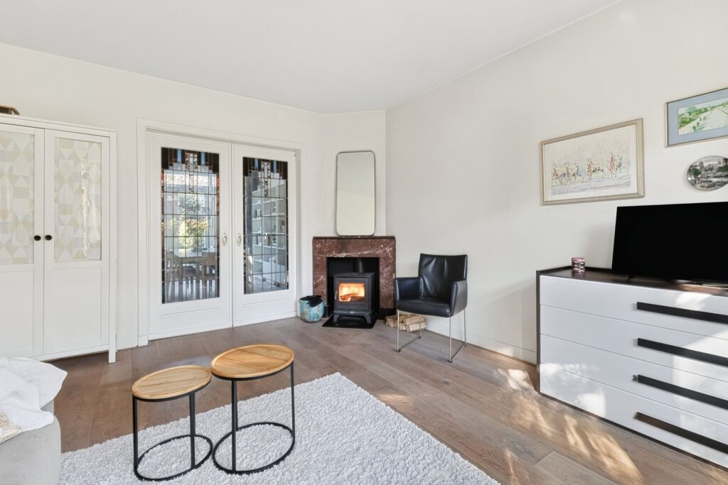 Prins Bernhardstraat 19
