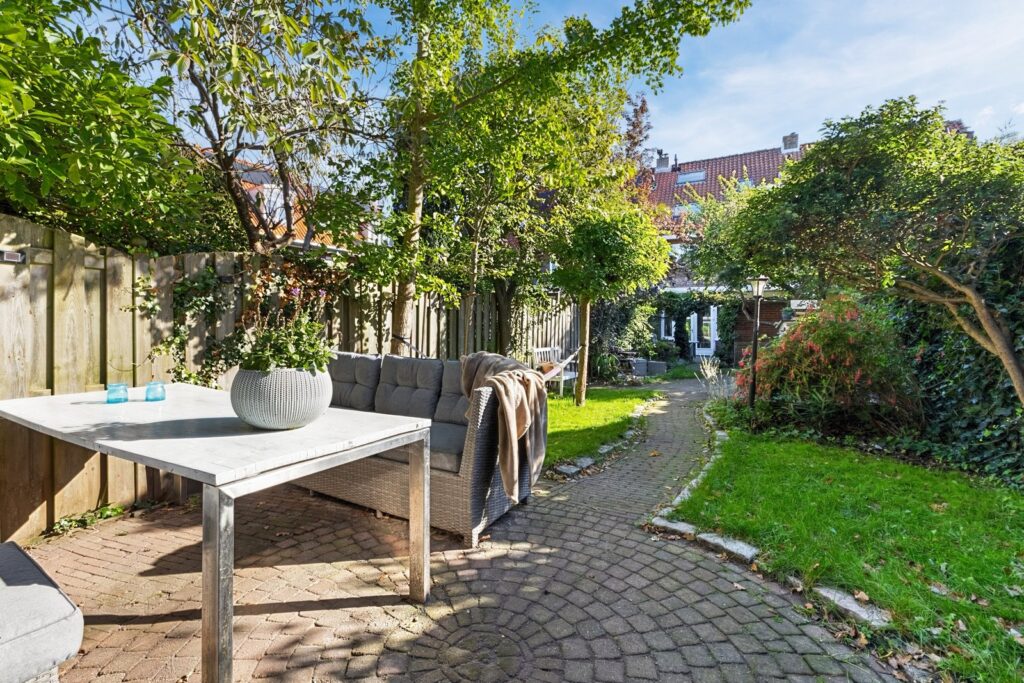 Prins Bernhardstraat 19